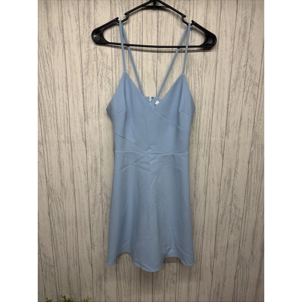Womens Size 2 Likely Dress Fit & Flare Light Blue EUC - Picture 2 of 5
